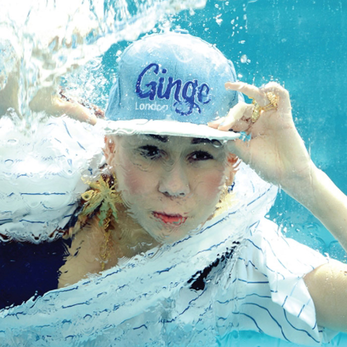 ginge-hats-underwater